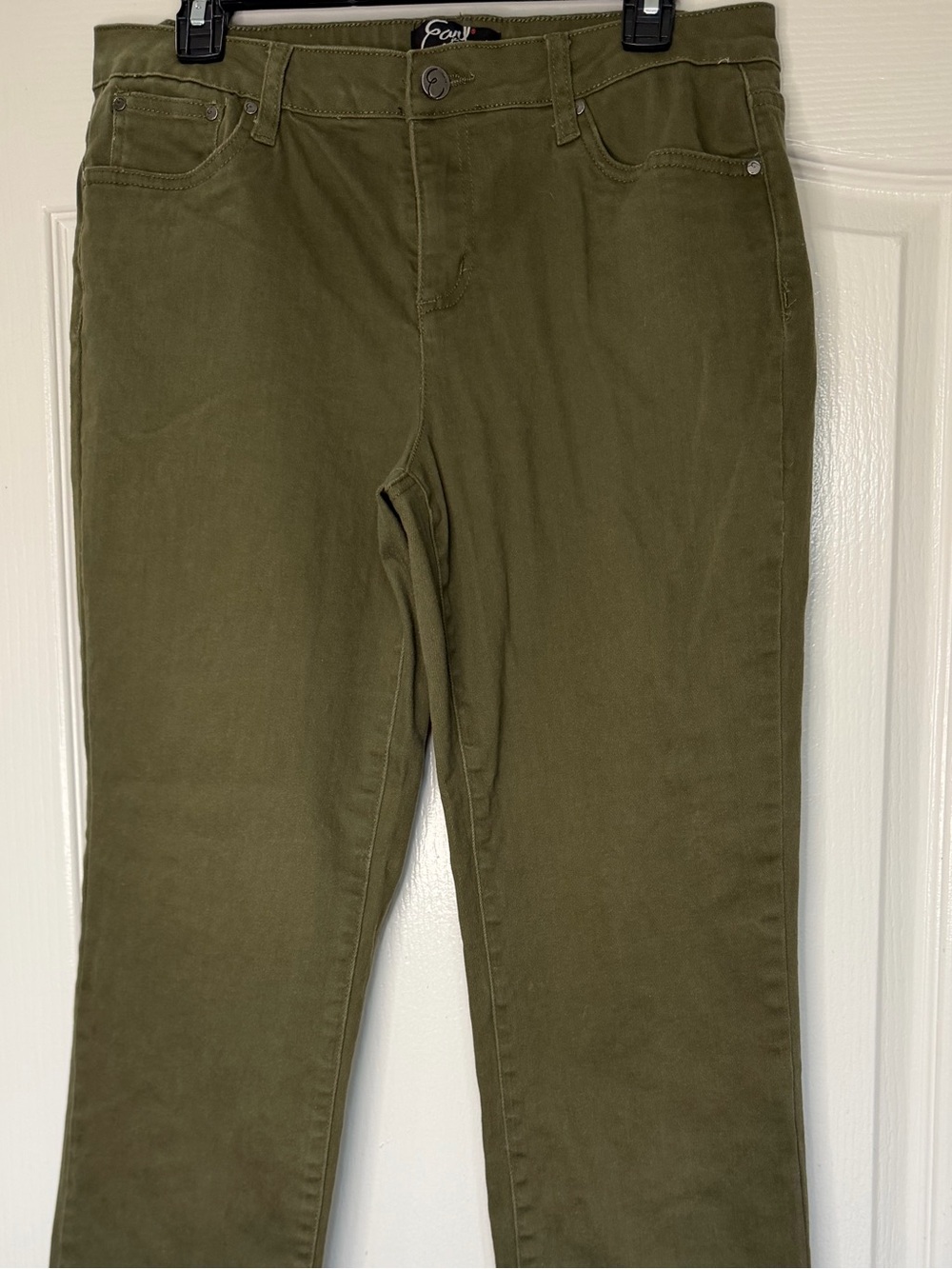 Earl Jean Olive Green Straight Leg Jeans Embroidered Pocket Detail Size 12